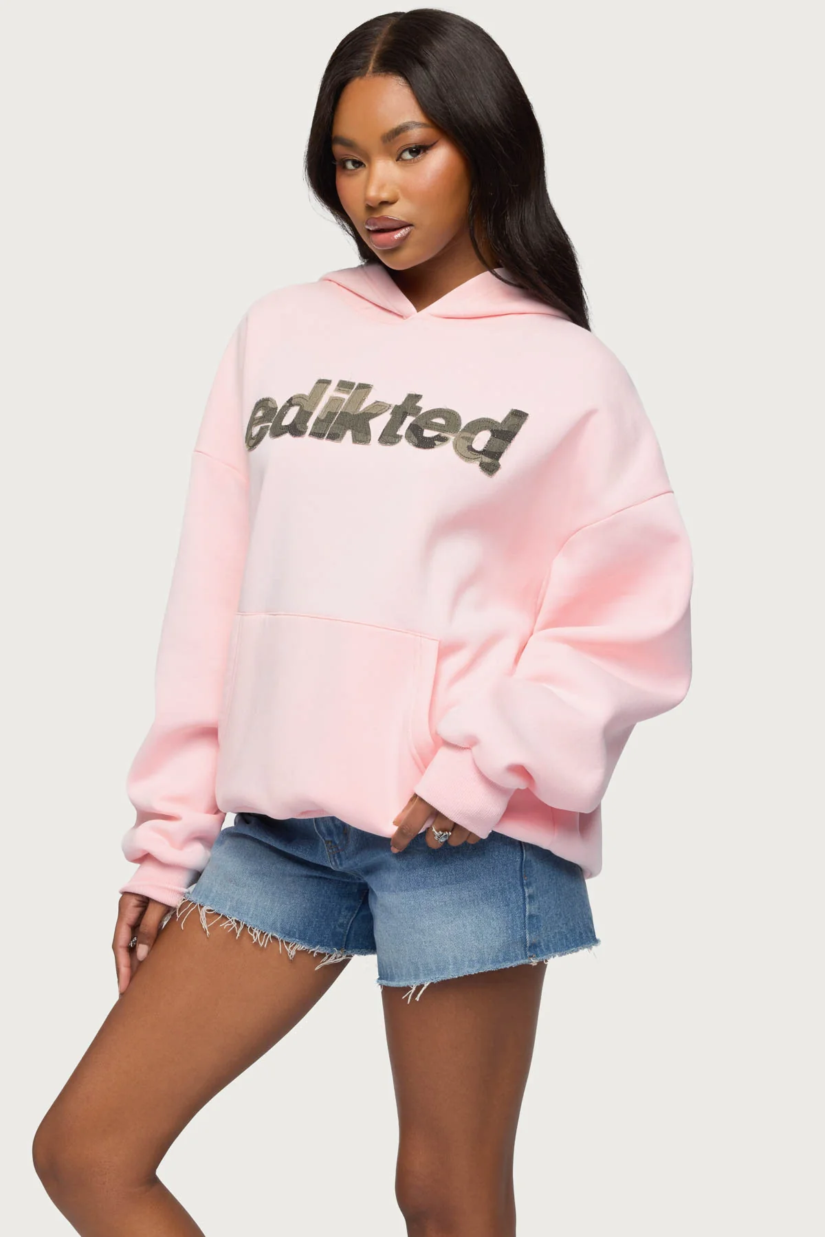 Camo Cutie Edikted Oversized Hoodie - Image 3